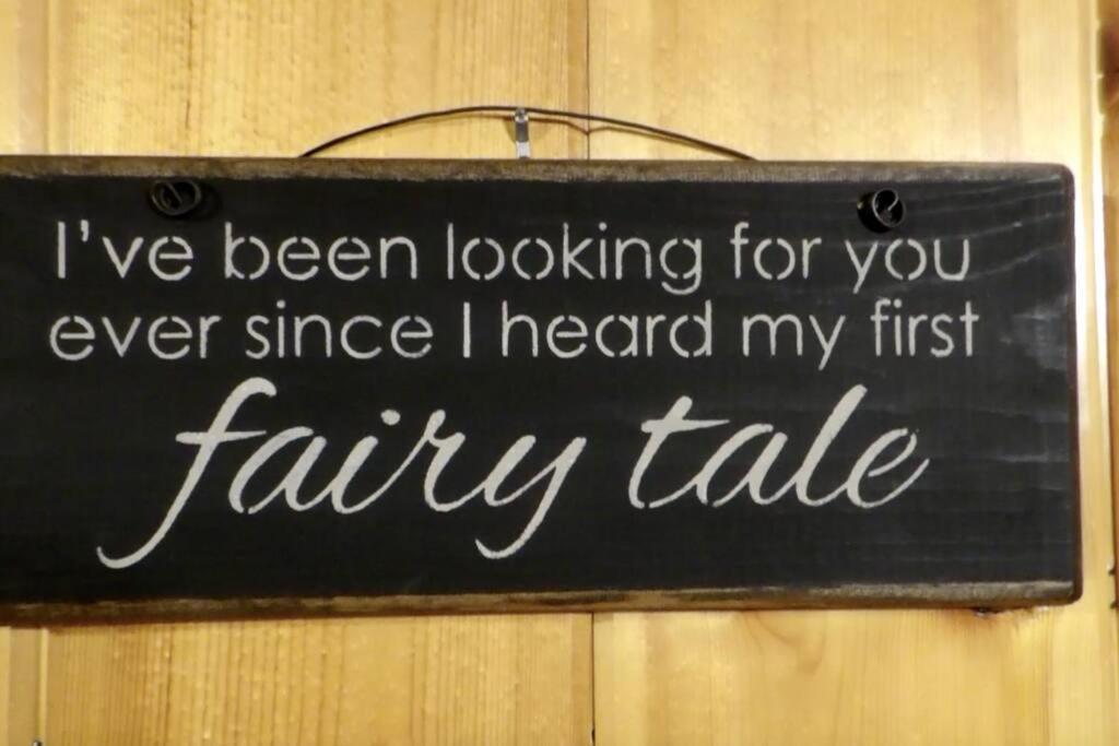Beary Tale! Your Happily Ever After Starts Here! Sevierville Extérieur photo