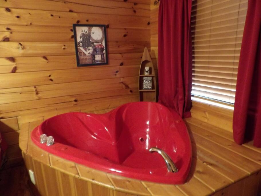Beary Tale! Your Happily Ever After Starts Here! Sevierville Extérieur photo