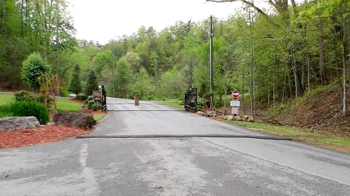 Beary Tale! Your Happily Ever After Starts Here! Sevierville Extérieur photo